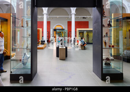 Londres, Angleterre - le 23 juillet 2016 : Victoria and Albert Museum, Londres. Elle a été fondée en 1852 Banque D'Images