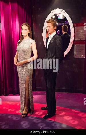 AMSTERDAM, Pays-Bas - 1 juin 2015 : Angelina Jolie et Brad Pitt, Madame Tussauds Museum à Amsterdam. Marie Tussaud est né comme Marie Grosholtz dans Banque D'Images