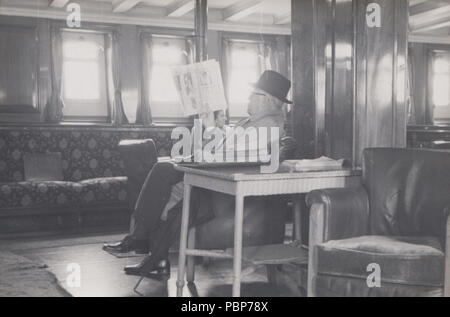 Vintage Photo du Saloon sur la Duchesse de Montrose à aubes Banque D'Images