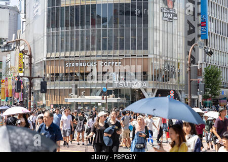 Croisement de Shibuya, Shibuya, Tokyo, Japon Banque D'Images