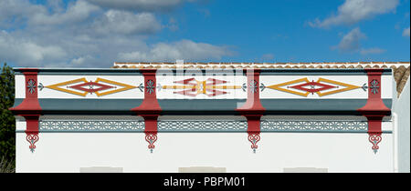 Décoration sur une maison Algarve Banque D'Images