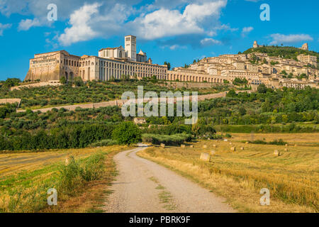 Vue panoramique d'assise, dans la province de Pérouse, dans la région Ombrie en Italie. Banque D'Images