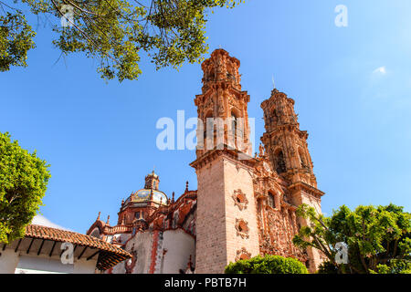 Église de Santa Prisca, Taxco de Alarcon, Guerrero, Mexique. Construit entre 1751 et 1758 Banque D'Images