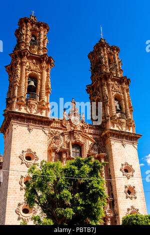 Église de Santa Prisca, Taxco de Alarcon, Guerrero, Mexique. Construit entre 1751 et 1758 Banque D'Images