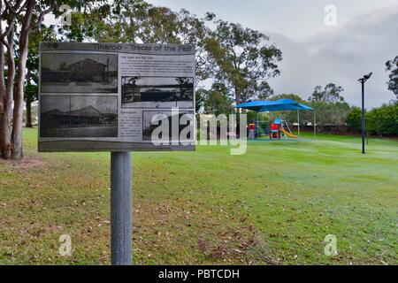 Tinaroo les traces du passé informations inscription, lac Tinaroo, Atherton, Queensland, Australie Banque D'Images