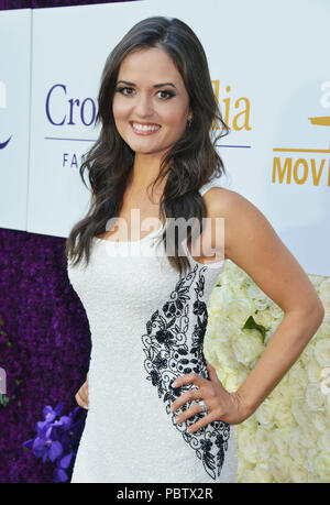 Danica McKellar à 034 The Hallmark Channel et marque les films & Mystères tca dans une maison privée à Beverly Hills, le 29 juillet 2015Danica McKellar 034 ------------- Red Carpet Event, Vertical, USA, Cinéma, Célébrités, photographie, Bestof, Arts, Culture et divertissement, Célébrités Topix fashion / Vertical, Best of, événement dans la vie d'Hollywood, Californie - Tapis rouge et en backstage, USA, Cinéma, Célébrités, cinéma, télévision, Célébrités célébrités musique, photographie, Arts et culture, Bestof, divertissement, Topix trois quarts, vertical, une personne, à partir de l'an , 2015 Banque D'Images