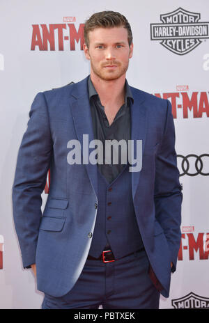 Drek Theler arrivant à l'Ant Man Première au Dolby Theatre de Los Angeles. 29 juin 2015.Drek Theler ------------- Red Carpet Event, Vertical, USA, Cinéma, Célébrités, photographie, Bestof, Arts, Culture et divertissement, Célébrités Topix fashion / Vertical, Best of, événement dans la vie d'Hollywood, Californie - Tapis rouge et en backstage, USA, Cinéma, Célébrités, cinéma, télévision, Célébrités célébrités musique, photographie, Arts et culture, Bestof, divertissement, Topix trois quarts, vertical, une personne, à partir de l'an , 2015, enquête tsuni@Gamma-USA.com Banque D'Images