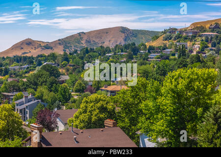 Maison proche de la montagne tops Salt Lake Banque D'Images