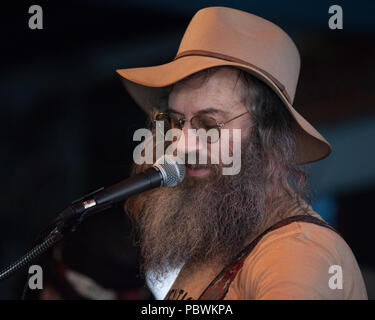 Yorba Linda, Californie, États-Unis. 29 juillet, 2018. Lloyd Lazer concert au Blues pour douces à l'Orange County Blues Society avec Lloyd Lazer s'est tenue à la rue principale Restaurant à Yorba Linda, Californie. Credit : Sheri Determan/Alamy Live News Banque D'Images