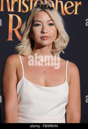 Burbank, Californie, USA. 30 juillet 2018. Mia Balbutier assiste à la première mondiale du Disney's' 'Christopher Robin' le 30 juillet 2018 à Walt Disney Studios Théâtre Principal de Burbank, Californie. Photo de Barry King/Alamy Live News Banque D'Images