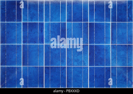 Avis de cellules photovoltaïques polycristallins dans un panneau solaire Banque D'Images