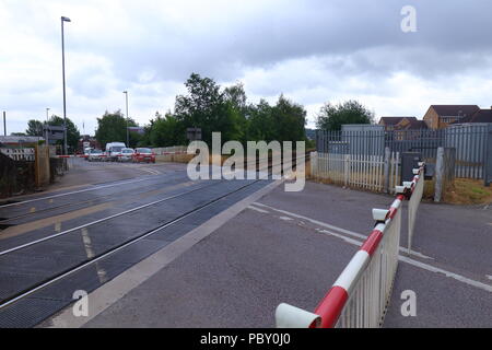 Un passage à niveau situé entre la rue haute et Albion Street à Castleford, West Yorkshire Banque D'Images