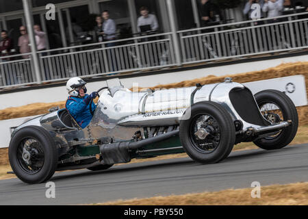 1933 Napier-Railton special, la Brooklands, détenteur du record du tour avec chauffeur Allan Winn au Goodwood Festival of Speed 2018, Sussex, UK. Banque D'Images