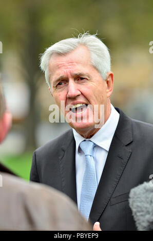 Nick de Bois - Chef de cabinet et conseiller auprès du secrétaire d'État au Ministère pour sortir de l'Union européenne, ex-député du Nord Enfield... Banque D'Images