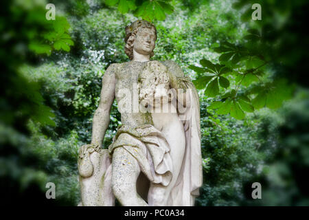 Statue de mercure ou Hermès à douves Nordkirchen Palace, Allemagne Banque D'Images