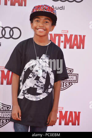 Miles Brown arrivant à l'Ant Man Première au Dolby Theatre de Los Angeles. 29 juin 2015.Miles Brown ------------- Red Carpet Event, Vertical, USA, Cinéma, Célébrités, photographie, Bestof, Arts, Culture et divertissement, Célébrités Topix fashion / Vertical, Best of, événement dans la vie d'Hollywood, Californie - Tapis rouge et en backstage, USA, Cinéma, Célébrités, cinéma, télévision, Célébrités célébrités musique, photographie, Arts et culture, Bestof, divertissement, Topix trois quarts, vertical, une personne, à partir de l'an , 2015, enquête tsuni@Gamma-USA.com Banque D'Images