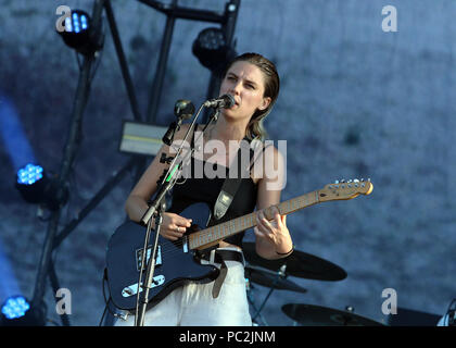 Titres Liam Gallagher à Finsbury Park avec l'aide de Wolf Alice et Richard Ashcroft comprend : wolf alice, Ellie rowsell Où : London, Royaume-Uni Quand : 29 juin 2018 Source : WENN.com Banque D'Images