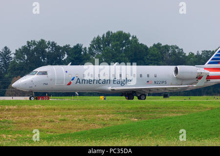 American Eagle avion décollant de Lexington de Lexington Kentucky Bluegrass Domaine Banque D'Images