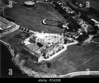 Vue aérienne de l'US Naval War College à Newport RI PENDANT LA DEUXIÈME GUERRE MONDIALE. Banque D'Images