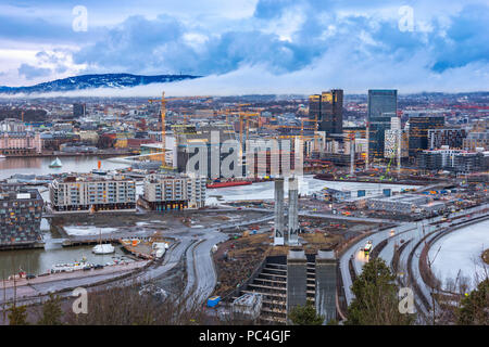 Vue aérienne sur la ville d'Oslo au quartier des affaires et du projet de code-barres, Oslo Norvège Banque D'Images