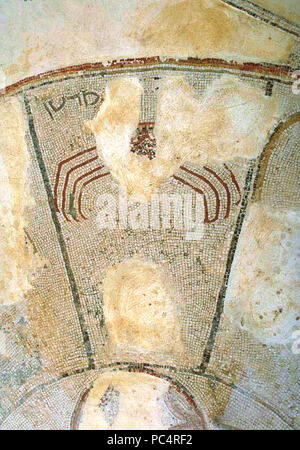6256. Synagogue Naaran ; près de Jéricho, dating c. 6ème. C. AD. Reste du mois du cancerl du zodiaque mosaïque qui a été détruit par des iconoclastes à une période ultérieure. Banque D'Images