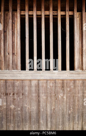 Photo d'un vieux mur en bois. Banque D'Images