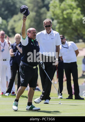 Golf de la Coupe Étoile de Celeb TV, la musique et le sport en compétition dans la célébrité à l'Cup 2018 Celtic Manor Golf Resort de Newport avec : Brendan O'Carroll Où : Newport, Royaume-Uni Quand : 30 Juin 2018 Crédit : John Rainford/WENN Banque D'Images