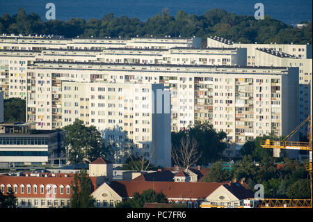 Les immeubles d'époque communiste à Gdansk, Pologne Zabianka. 24 juillet 2018 © Wojciech Strozyk / Alamy Stock Photo Banque D'Images
