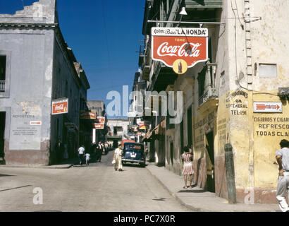 Dans la rue San Juan, Puerto Rico Décembre 1941 Banque D'Images