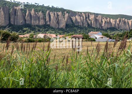 Les Mees, Alpes de Haute Provence, Provence, France Banque D'Images