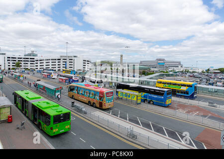 Un ensemble de terminaux, l'Aéroport International de Dublin, Irlande Banque D'Images