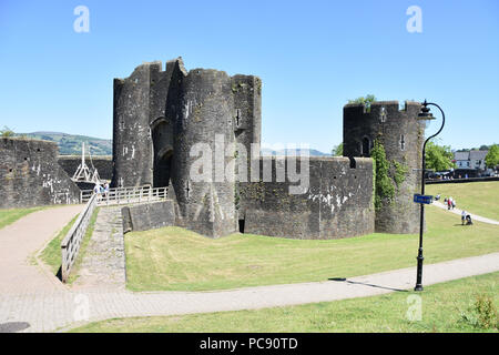 Château de Caerphilly, deuxième plus grand château d'Angleterre. Caerphilly, Wales. Juin, 2018 Banque D'Images