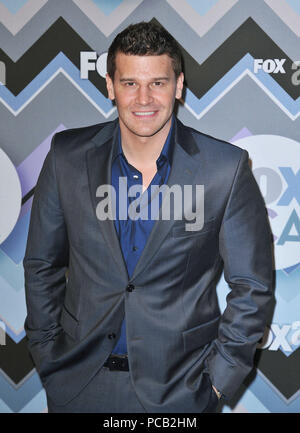 David Boreanaz arrivant à la TCA FOX All Star Party au Langham Huntington Hotel de Pasadena.David Boreanaz  17 ------------- Red Carpet Event, Vertical, USA, Cinéma, Célébrités, photographie, Bestof, Arts, Culture et divertissement, Célébrités Topix fashion / Vertical, Best of, événement dans la vie d'Hollywood, Californie - Tapis rouge et en backstage, USA, Cinéma, Célébrités, cinéma, télévision, Célébrités célébrités musique, photographie, Arts et culture, Bestof, divertissement, Topix trois quarts, vertical, une personne, à partir de l'an , 2013, enquête tsuni@Gamma-USA.com Banque D'Images