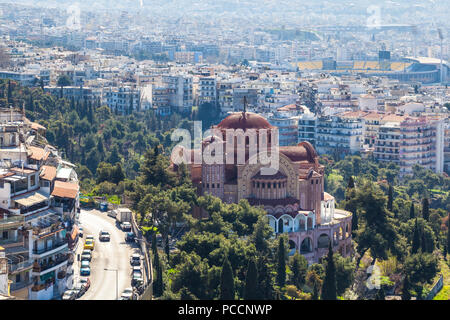 Vue de Thessalonique et l'église orthodoxe de Saint Paul l'Apôtre. La Grèce. Banque D'Images