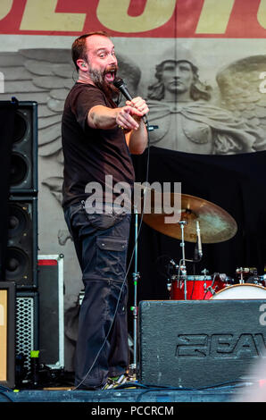 Mansfield, Ohio, le 15 juillet 2018. Neil Fallon, chanteur pour le groupe sur scène d'embrayage à Inkarceration Fest 2018. Credit : Ken Howard/Alamy Banque D'Images