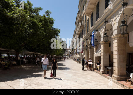 Liston square de l'île de Corfou, Grèce. Banque D'Images