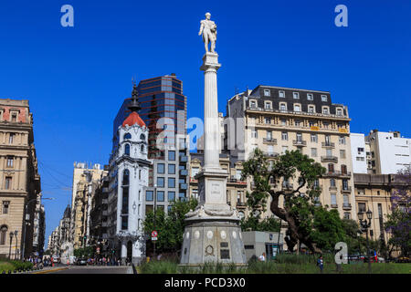 Statue, Plaza Lavalle, emplacement de Teatro Colon, Congreso et Tribunales, Buenos Aires, Argentine, Amérique du Sud Banque D'Images