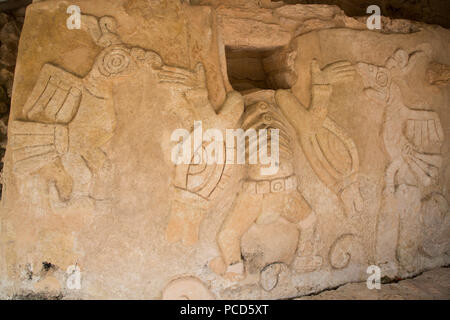 Les reliefs en stuc, Château de Kukulcan, ruines mayas, Mayapan Site Archéologique, Yucatan, Mexique, Amérique du Nord Banque D'Images