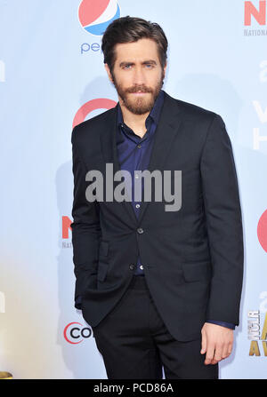 Jake Gyllenhaal au NCLR ALMA Awards 2012 à l'Auditorium Pasadena de Pasadena.Jake Gyllenhaal -------------- Red Carpet Event, Vertical, USA, Cinéma, Célébrités, photographie, Bestof, Arts, Culture et divertissement, Célébrités Topix fashion / Vertical, Best of, événement dans la vie d'Hollywood, Californie - Tapis rouge et en backstage, USA, Cinéma, Célébrités, cinéma, télévision, Célébrités célébrités musique, photographie, Arts et culture, Bestof, divertissement, Topix trois quarts, vertical, une personne, à partir de l'an 2012, enquête tsuni@Gamma-USA.com Banque D'Images