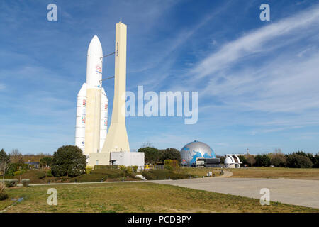 Navette spatiale dans la ville de l'espace de Toulouse, un parc à thème sur l'industrie aérospatiale Banque D'Images