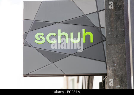 Londres, Royaume-Uni - 31 juillet 2018 : Schuh, magasin de chaussures de marque de magasin sur Oxford Street, au centre de Londres. Banque D'Images