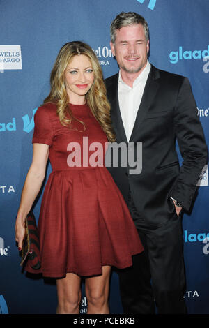 Rebecca Gayheart et Eric Dane arrivant à la 24e conférence annuelle de GLAAD Media Awards à l'hôtel JW Marriott. à Los Angeles.Rebecca Gayheart et Eric Dane 127 ------------- Red Carpet Event, Vertical, USA, Cinéma, Célébrités, photographie, Bestof, Arts, Culture et divertissement, Célébrités Topix fashion / Vertical, Best of, événement dans la vie d'Hollywood, Californie - Tapis rouge et en backstage, USA, Cinéma, Célébrités, cinéma, télévision, Célébrités célébrités musique, photographie, Arts et culture, Bestof, divertissement, Topix trois quarts, vertical, une personne, à partir de l'an , 2013, Banque D'Images