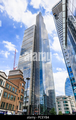 Tour Heron (Salesforce Tower), 110 Bishopsgate, London EC2, le plus haut gratte-ciel de repère dans la ville de London, dans son quartier financier Banque D'Images