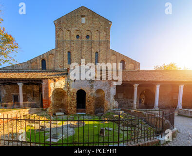 La cathédrale Santa Maria Assunta di sur l'île de Torcello dans la lagune de Venise, Italie Banque D'Images