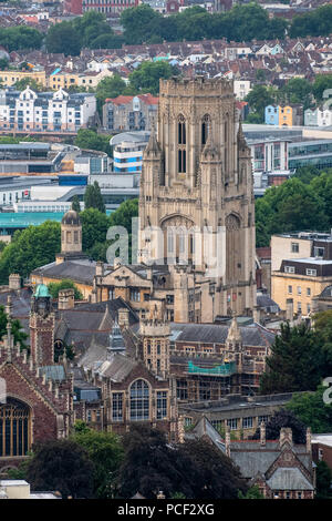 Vue aérienne de l'Université de Bristol Wills Memorial Building. Banque D'Images