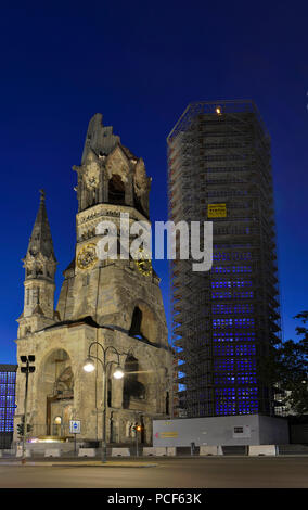 Kaiser-Wilhelm-Gedaechtniskirche, Breitscheidplatz, Charlottenburg, Berlin, Deutschland Banque D'Images