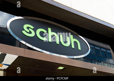 Londres, Royaume-Uni - 31 juillet 2018 : Schuh, magasin de chaussures de marque de magasin sur Oxford Street, au centre de Londres. Banque D'Images