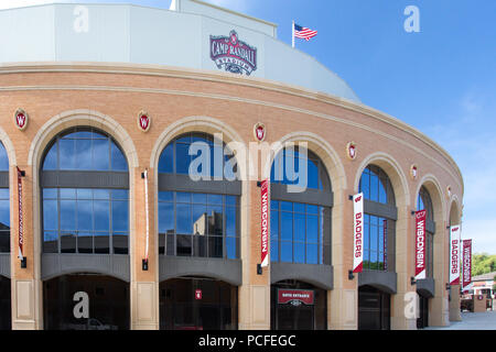 MADISON, WI/USA - 26 juin 2014 : Camp Randall Stadium sur le campus de l'Université de Wisconsin-Madison. Banque D'Images