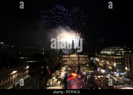 D'artifice pendant le championnat d'Europe 2018 Grand Opening Party à George Square, Glasgow. ASSOCIATION DE PRESSE Photo. Photo date : mercredi 1 août 2018. Voir l'activité de l'histoire du sport. Crédit photo doit se lire : Jane Barlow/PA Wire Banque D'Images