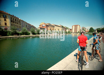 L'Italie, Lombardie, Milan, Navigli, Darsena Banque D'Images